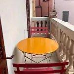 Cozy Flat In Pedestrian Old Village Apartman San Siro