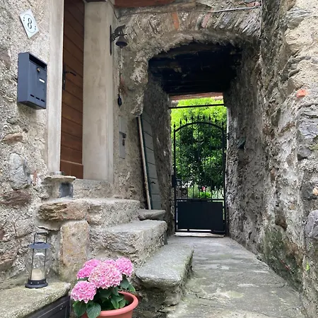 アパート Cozy Flat In Pedestrian Old Village サン・シーロ